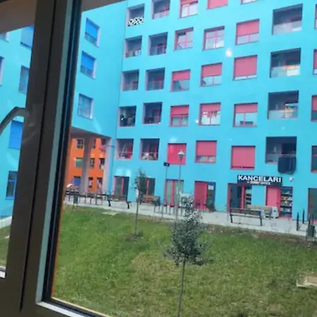 아파트 Modern In 티라나